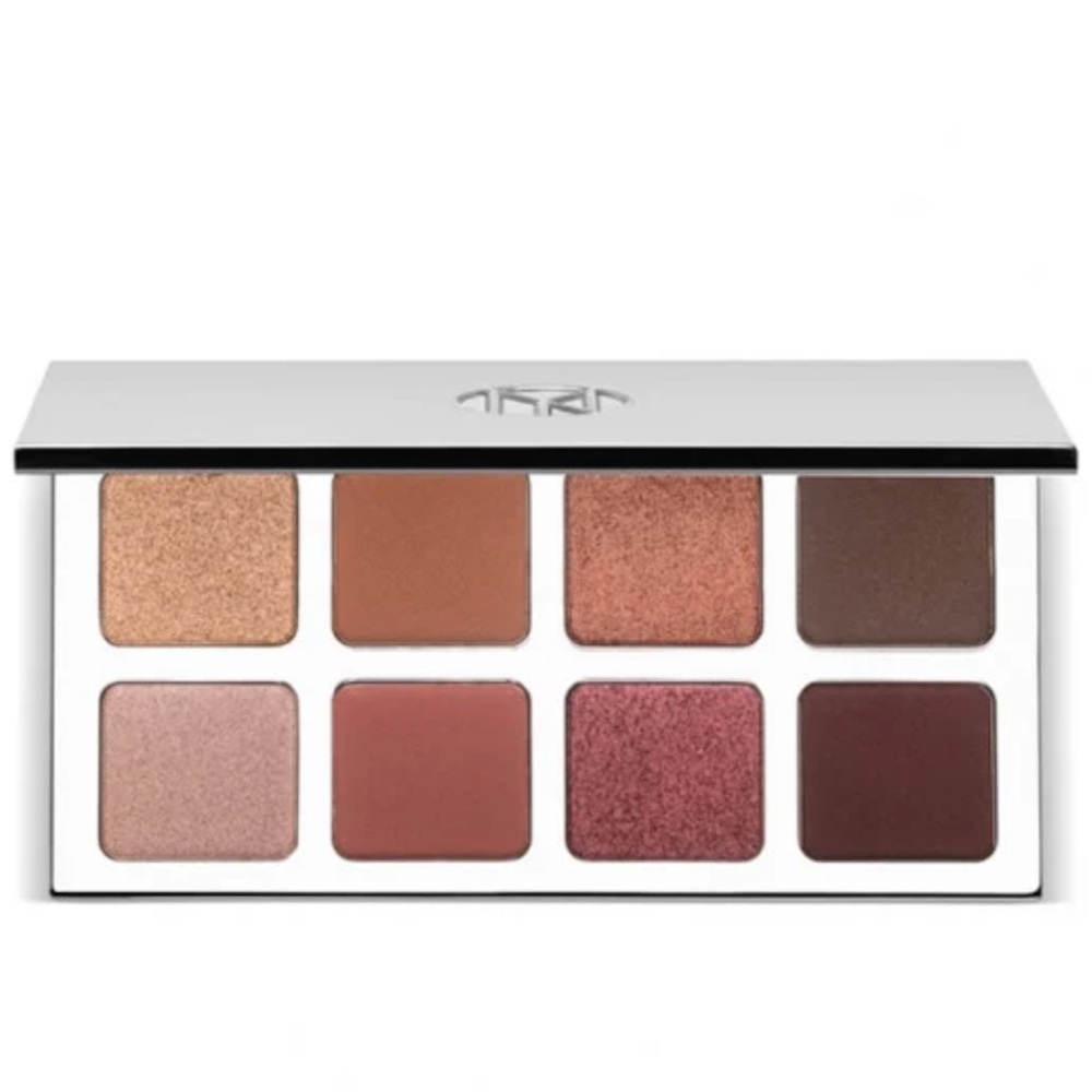 NIB IL Makiage Color Boss Master Palette